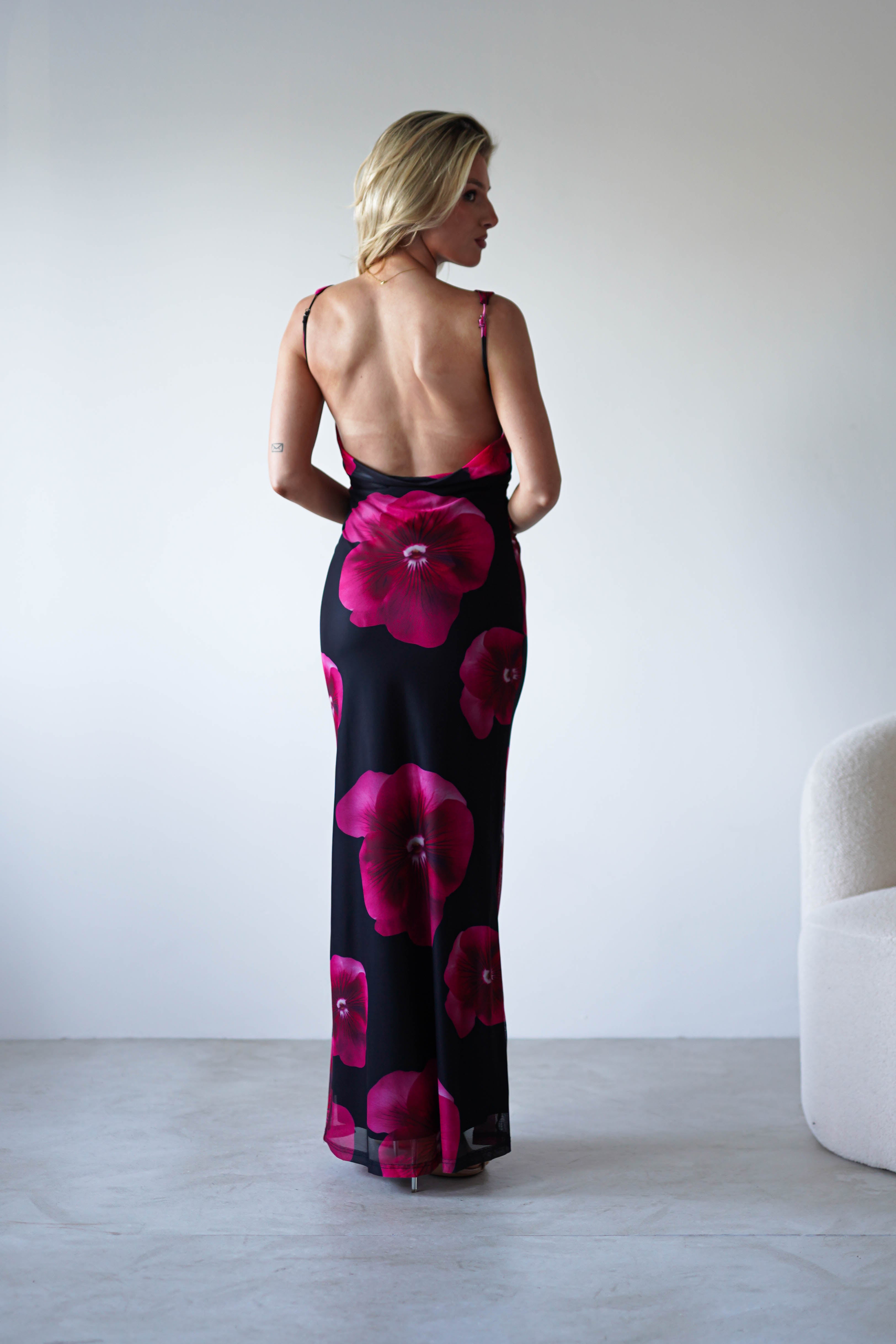 Vestido Nakita Preto